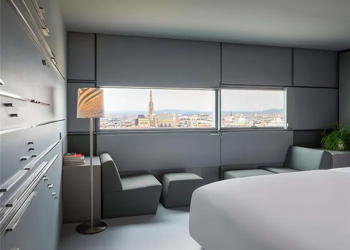 So/ Hotel 5*