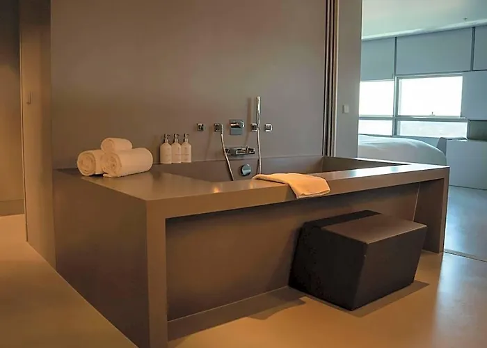 So/ Hotel