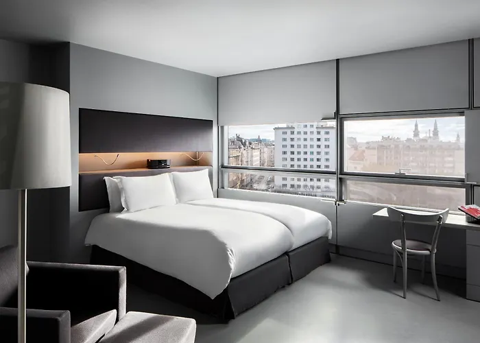 So/ Hotel